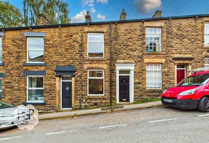 2 Bedroom Terraced House For Sale In High Street, New Mills, SK22
