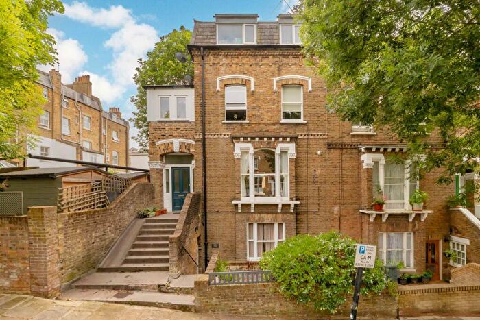 2 Bedroom Flat To Rent In Lady Somerset Road, Kentish Town, NW5