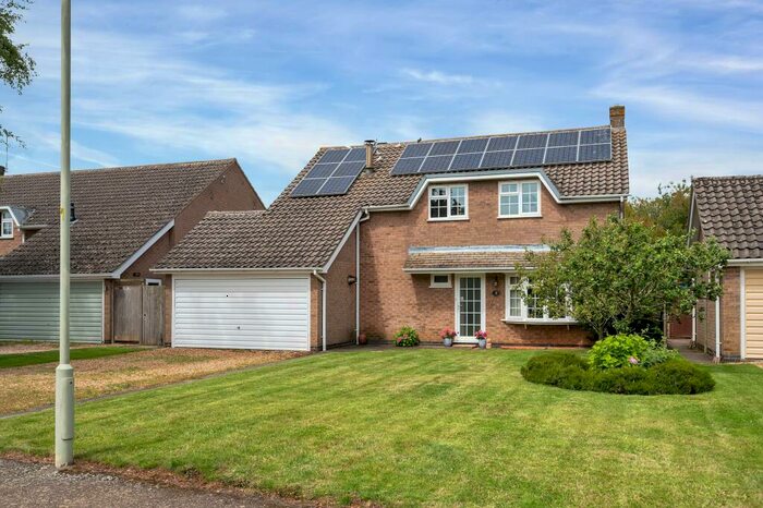 4 Bedroom Detached House For Sale In Sharrad Way, Langham, LE15