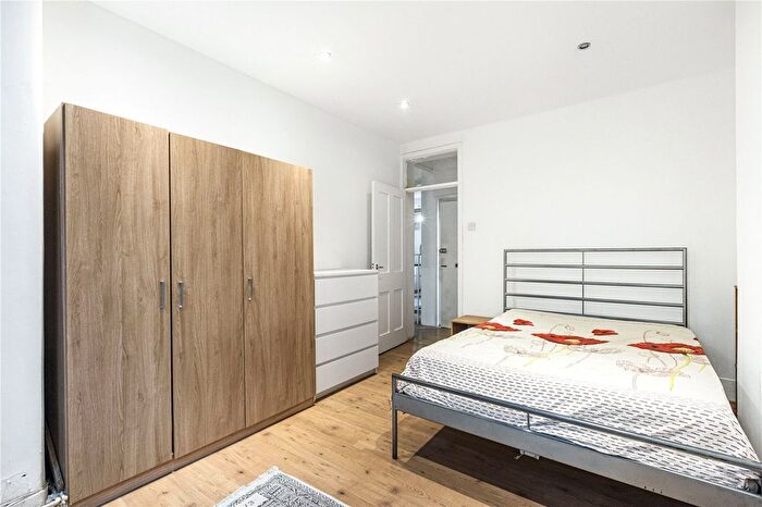 2 Bedroom Flat To Rent In Marshalsea Road, London, SE1