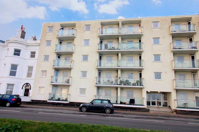 1 Bedroom Flat To Rent In Littlehampton, BN17