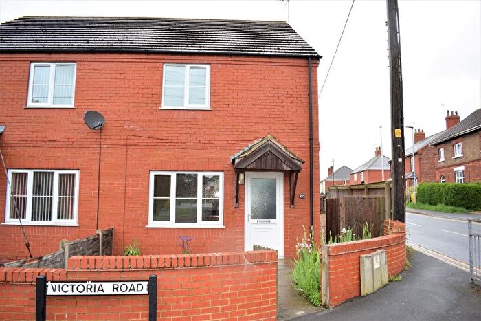3 Bedroom Semi-Detached House For Sale In Victoria Road, Barnetby, DN38