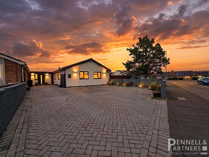 4 Bedroom Detached Bungalow For Sale In Lawson Avenue, Peterborough, PE2