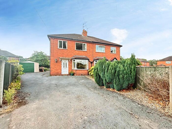 3 Bedroom Semi-Detached House For Sale In The Butts, Alsager, ST7