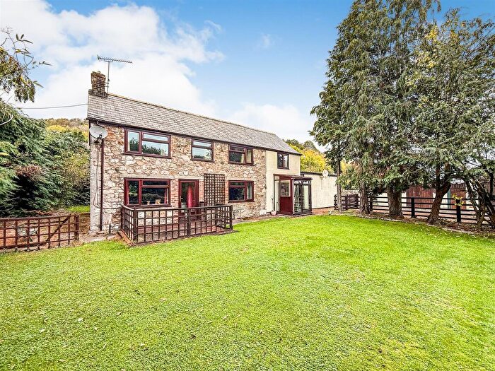 4 Bedroom Cottage For Sale In Porth-Y-Waen, Oswestry, SY10