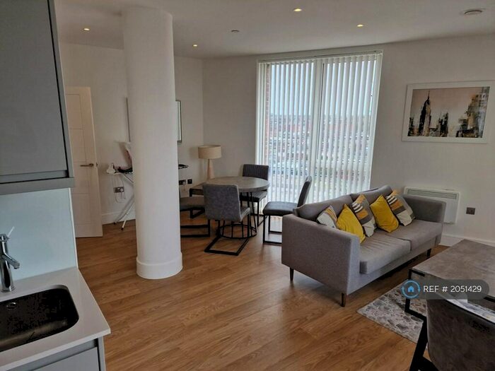 2 Bedroom Flat To Rent In Pershore Street, Birmingham, B5