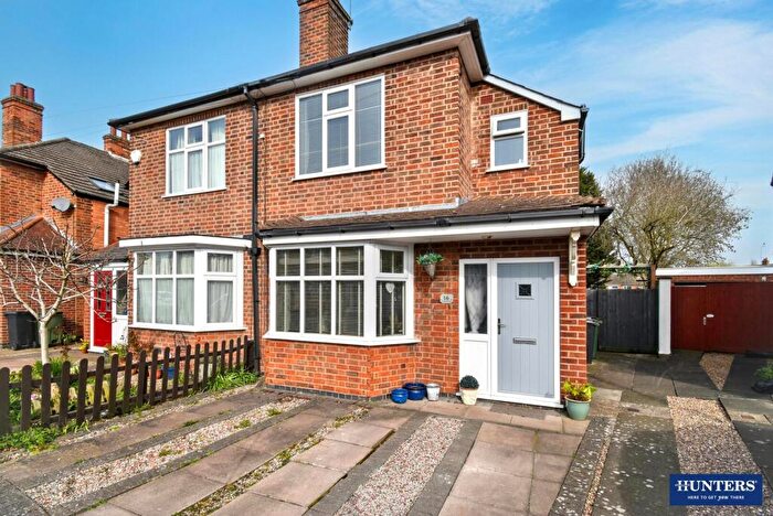3 Bedroom Semi Detached House For Sale In Grange Road, Wigston, LE18