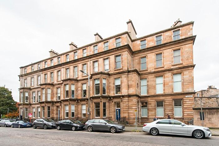 2 Bedroom Flat To Rent In Drumsheugh Gardens, West End, Edinburgh, EH3