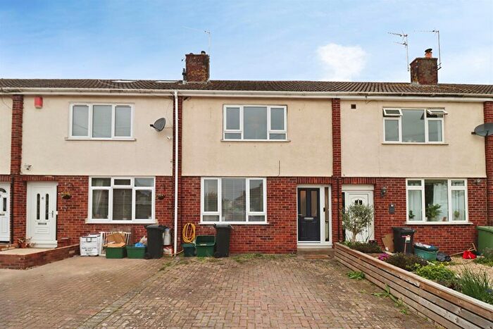 3 Bedroom Terraced House For Sale In Meadow View, Frampton Cotterell, Bristol, BS36