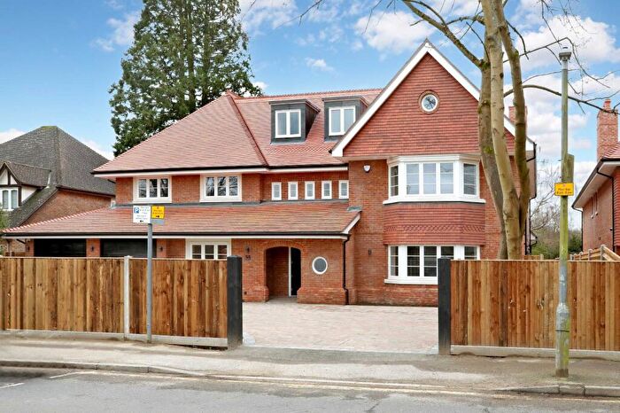 6 Bedroom Detached House To Rent In Gregories Road, Beaconsfield, HP9