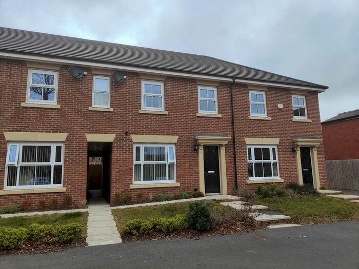 3 Bedroom Detached House To Rent In Butler Way, Wakefield, West Yorkshire, Uk, WF1