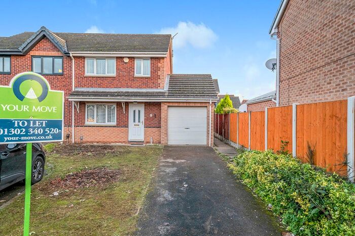 3 Bedroom Semi-Detached House To Rent In Rothesay Close, Cusworth, Doncaster, South Yorkshire, DN5