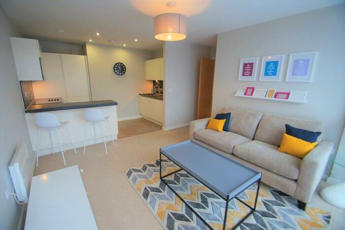 2 Bedroom Apartment To Rent In Potato Wharf, Manchester, M3