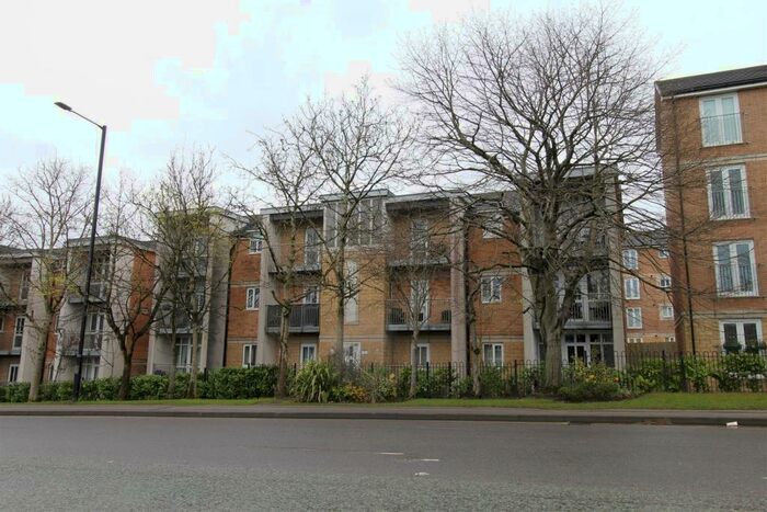 2 Bedroom Apartment To Rent In Lostock Lane, Lostock, Bolton, BL6