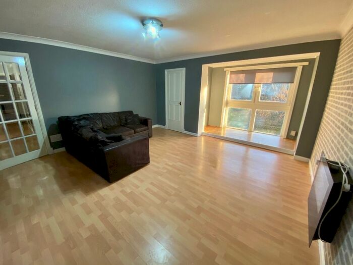 1 Bedroom Flat To Rent In Overton Crescent, Denny, Falkirk, FK6