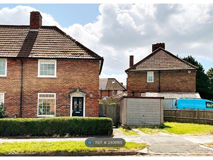 3 Bedroom Semi-Detached House To Rent In Abbotsbury Road, Morden, SM4