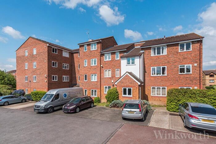 Apartment To Rent In John Williams Close, London, SE14