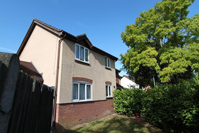 1 Bedroom End Of Terrace House To Rent In Ravenscroft Crescent, Mottingham, London, SE9