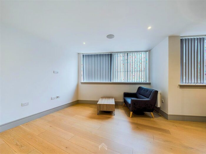 Studio To Rent In Middlesex House, Edgware, HA8