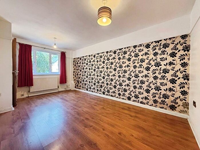 2 Bedroom Terraced House To Rent In Sicey Avenue, Sheffield, S5