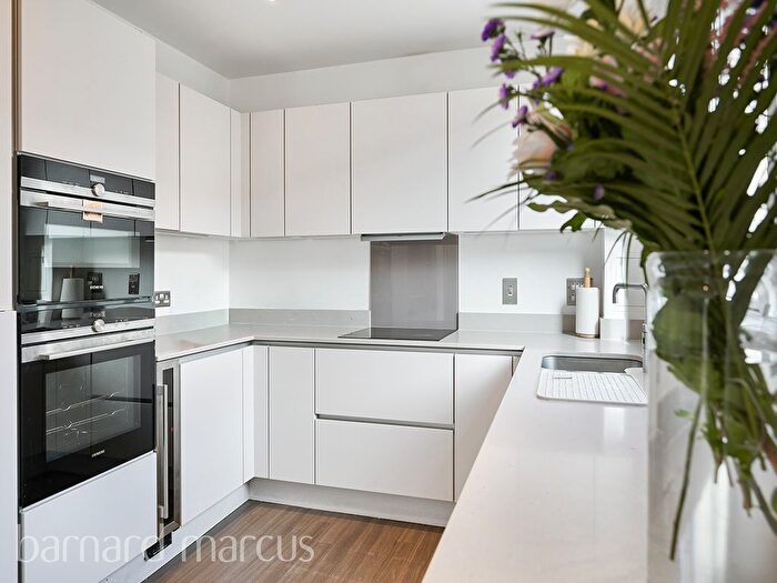 2 Bedroom Flat To Rent In Bollo Bridge Road, London, W3