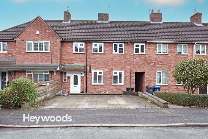 4 Bedroom Terraced House For Sale In Earls Drive, Clayton, Newcastle Under Lyme, ST5
