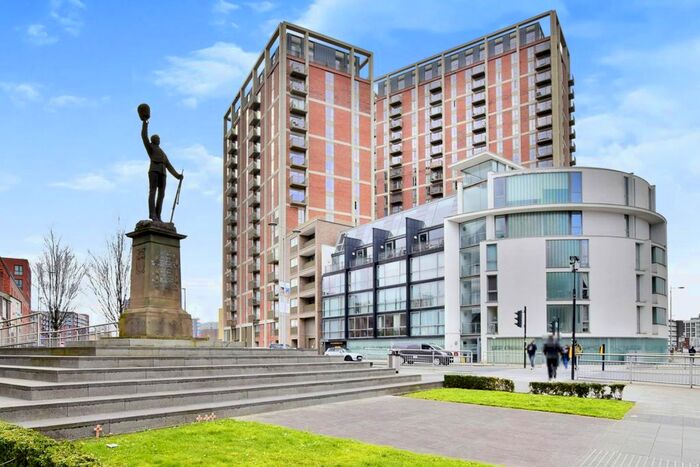 2 Bedroom Flat To Rent In Local Crescent, Hulme Street, Salford, M5