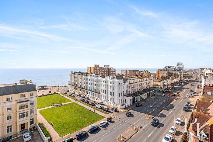 3 Bedroom Flat For Sale In The Priory, St. Catherines Terrace, Hove, BN3