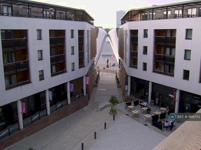 2 Bedroom Flat To Rent In Abbey Court, Coventry, CV1