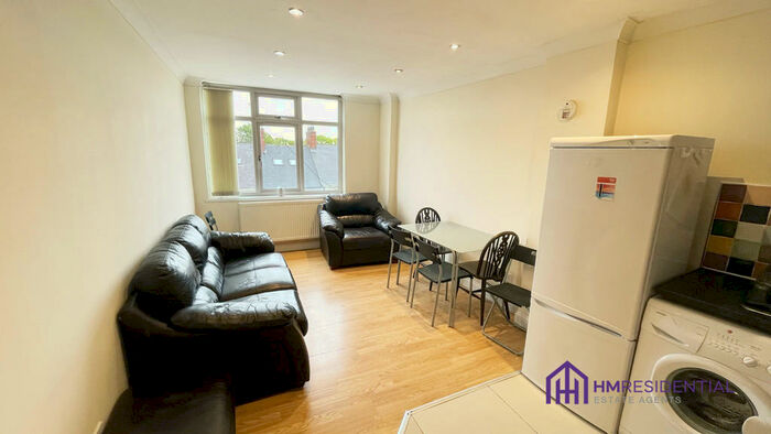 2 Bedroom Apartment To Rent In Grahamsley Street, Gateshead, NE8