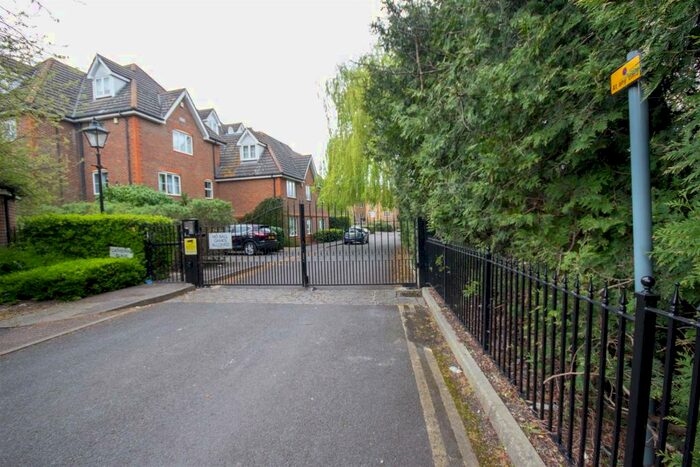 2 Bedroom Flat To Rent In Arlis House, Catherine Place, Harrow, HA1