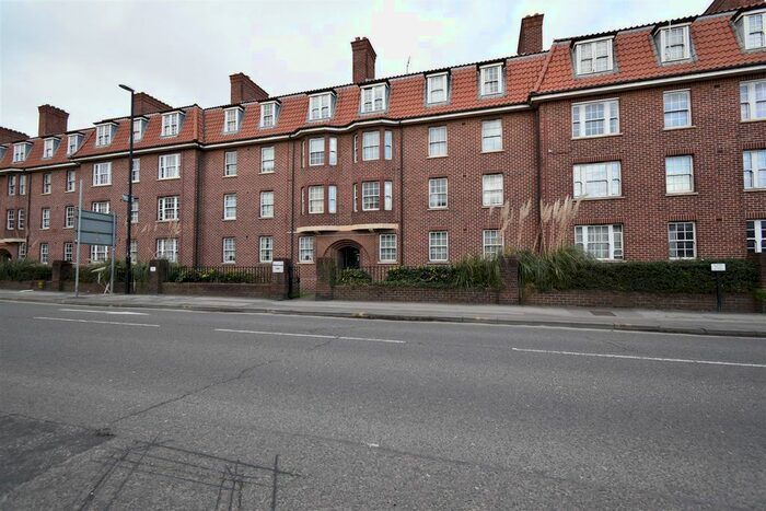 2 Bedroom Flat To Rent In Hotwell Road, Bristol, BS8