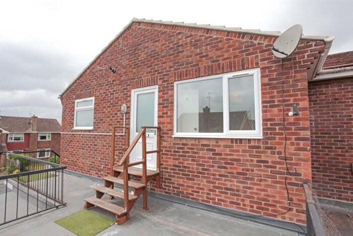 2 Bedroom Apartment To Rent In Barnards Way, Wantage, OX12