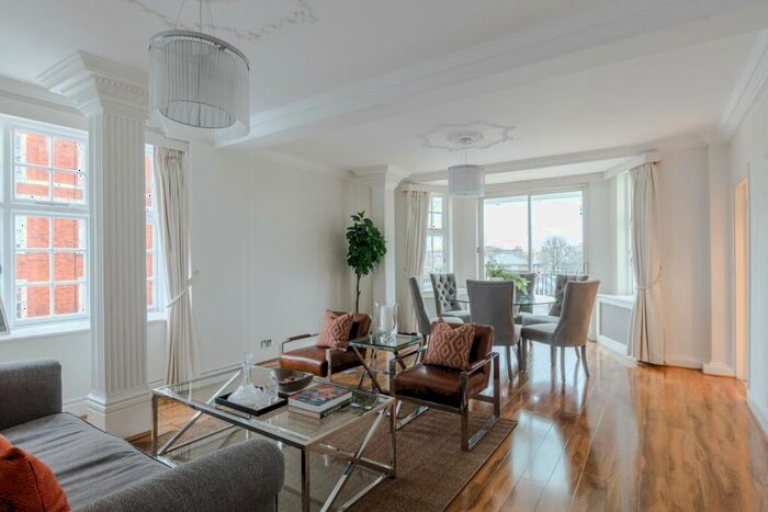 4 Bedroom Apartment To Rent In Grove End Road, London, NW8