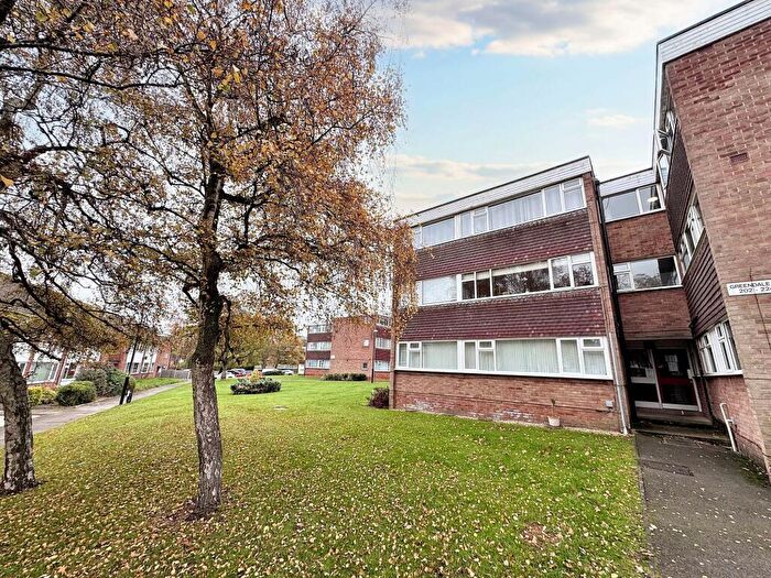 2 Bedroom Apartment For Sale In Greendale Road, Whoberley, Coventry, CV5