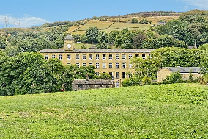 2 Bedroom Flat For Sale In Rishworth Mill Lane, Rishworth, Sowerby Bridge, HX6