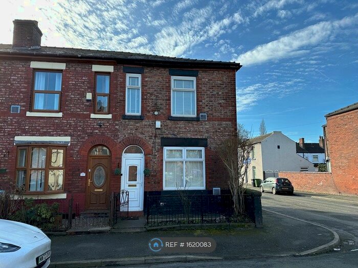 2 Bedroom End Of Terrace House To Rent In Catherine Street, Eccles, Manchester, M30