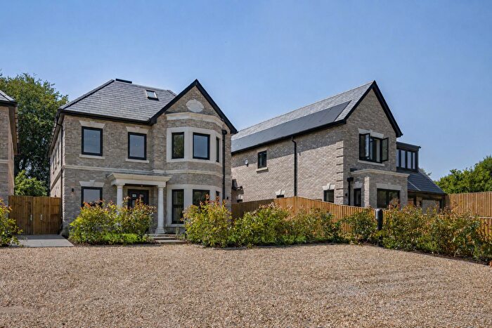 3 Bedroom Detached House For Sale In Peppard Road, Sonning Common, RG4