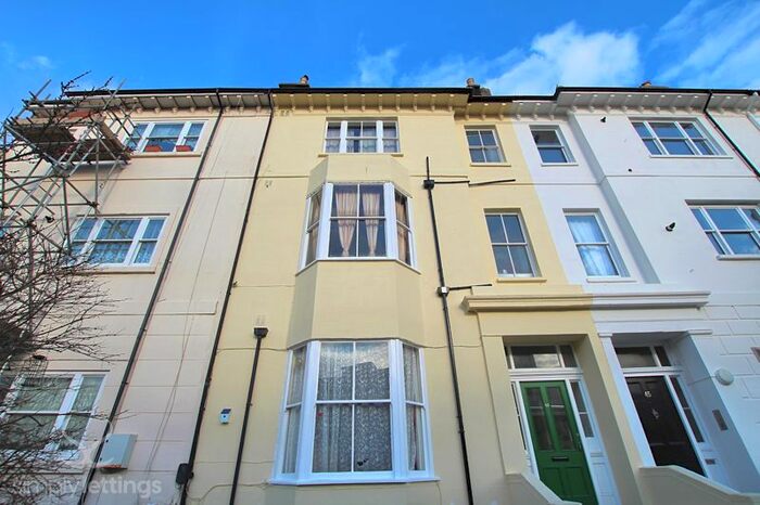 Studio To Rent In Buckingham Place, Brighton, BN1
