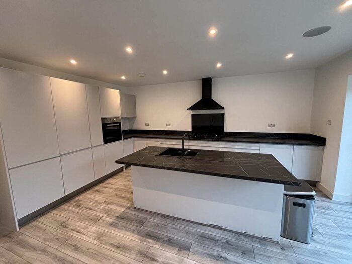 3 Bedroom Property To Rent In Antrobus Road, Boldmere, Sutton Coldfield, B73