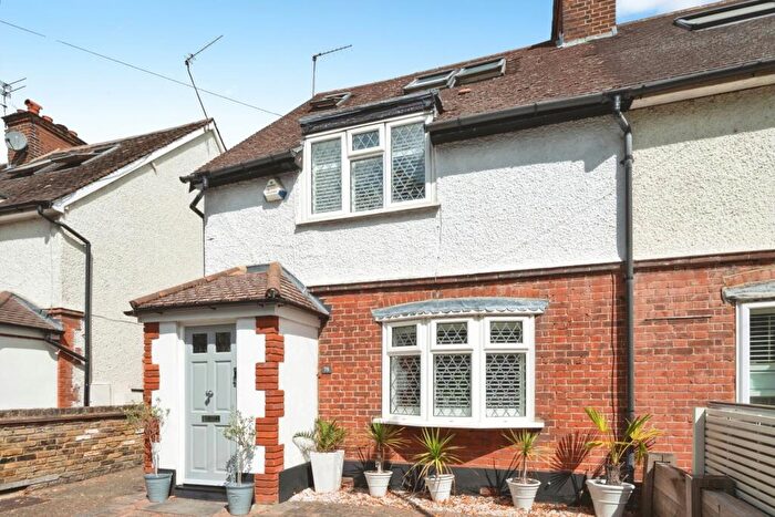 3 Bedroom Semi Detached House For Sale In Lower Green Road, Esher, Surrey, KT10