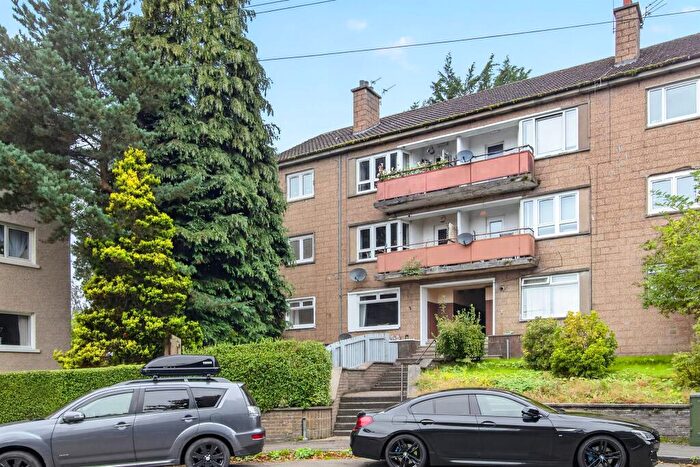 2 Bedroom Flat For Sale In Windhill Crescent, Glasgow, G43