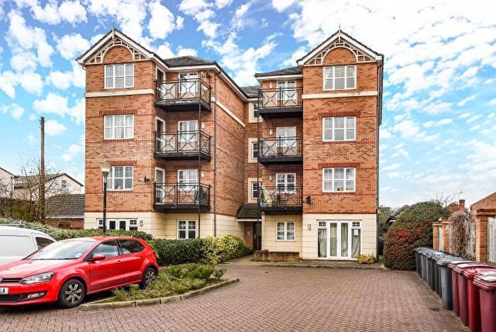 2 Bedroom Flat To Rent In Bedford Road, Reading, RG1