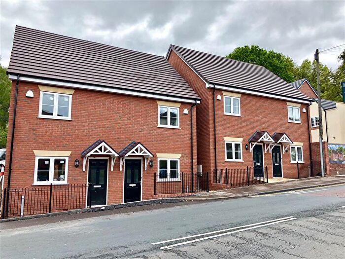 2 Bedroom House To Rent In Chester Road North, Kidderminster, DY10
