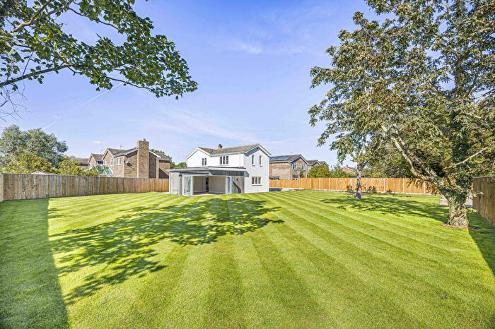 4 Bedroom Detached House For Sale In Westfield Road, Long Wittenham, OX14
