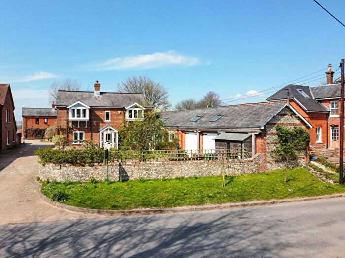 4 Bedroom Detached House For Sale In Owslebury, Winchester, SO21
