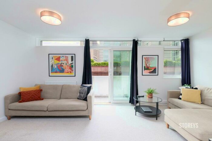 3 Bedroom Maisonette To Rent In Petticoat Square, Spitalfields, London, E1