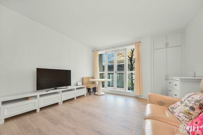 1 Bedroom Apartment To Rent In Hanover House, London, E14