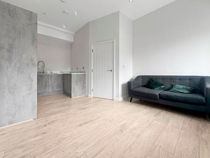 1 Bedroom Property To Rent In Block F, Victoria Riverside, Leeds, LS10