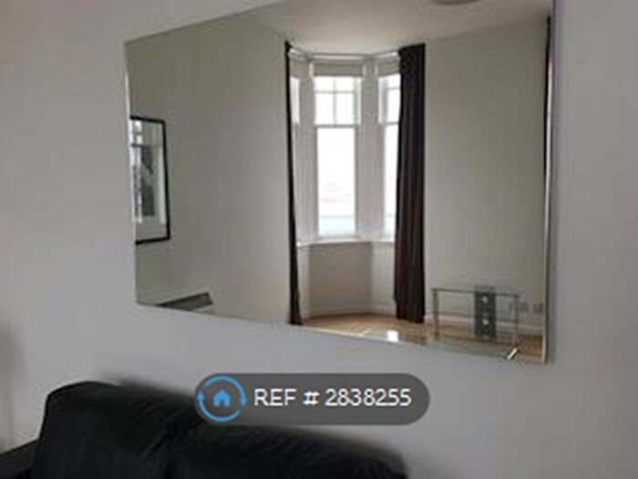 1 Bedroom Flat To Rent In Market Street, Aberdeen, AB11
